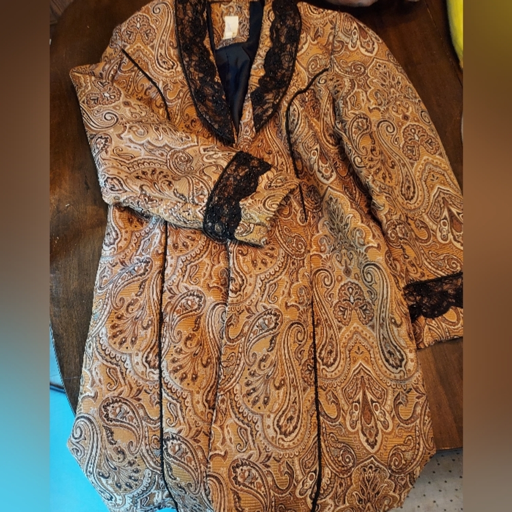 Lavender And Honey Paisley Women's Jacket with Lace Trim
